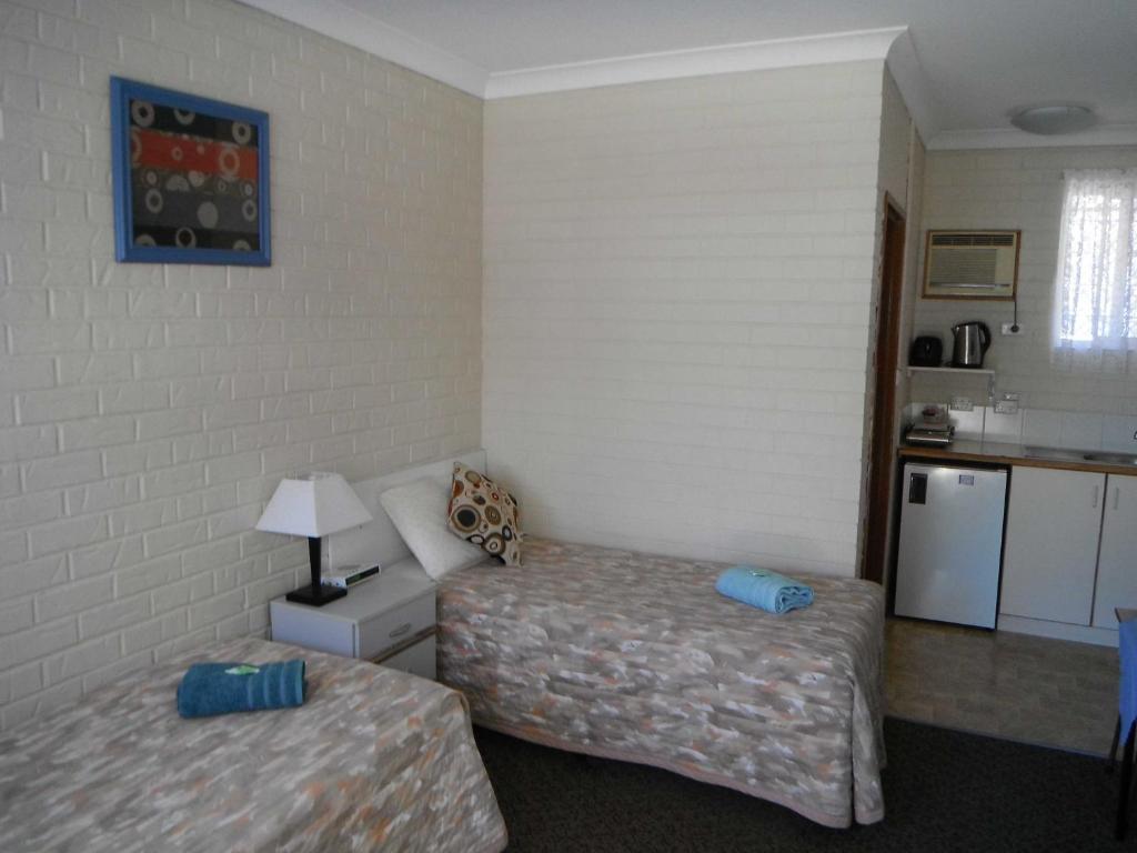 Bondi Motel Moree Bagian luar foto